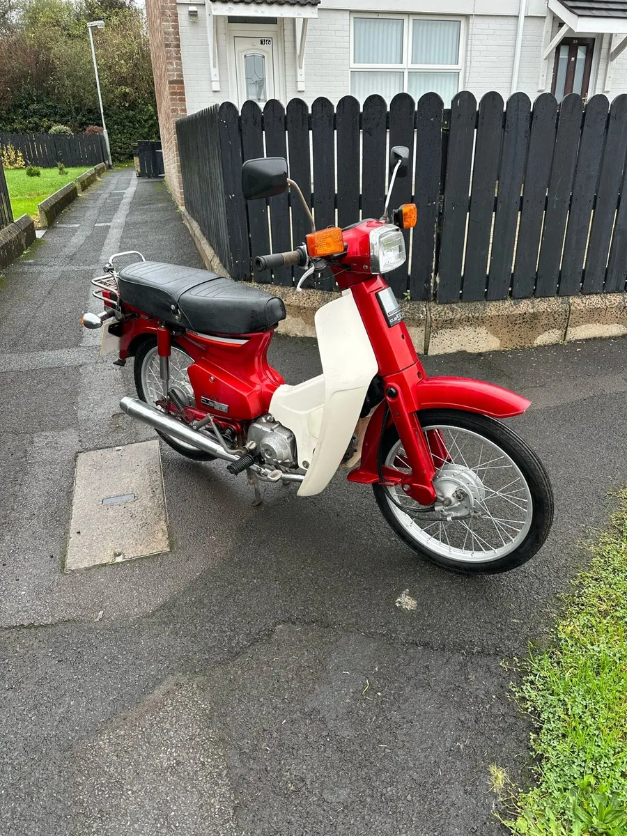 2000 Honda c90 Cub - Image 1