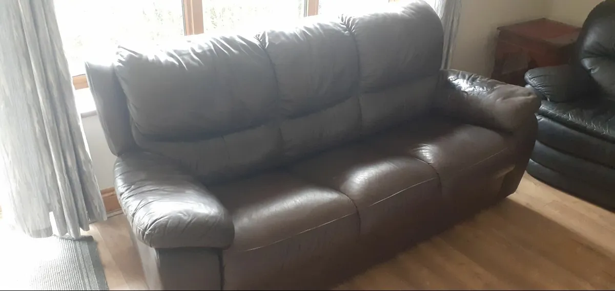 3 seater sofa / couch - brown leather effect - Image 3