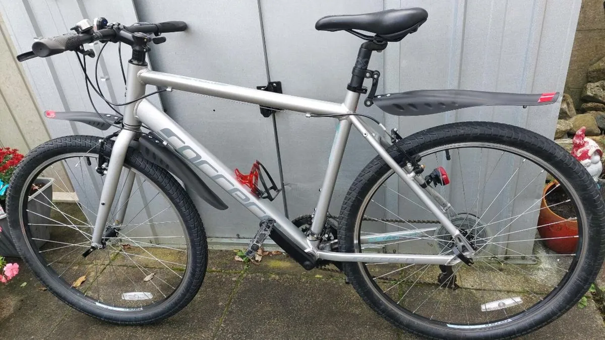 Carrera Hybrid Bike - Image 3