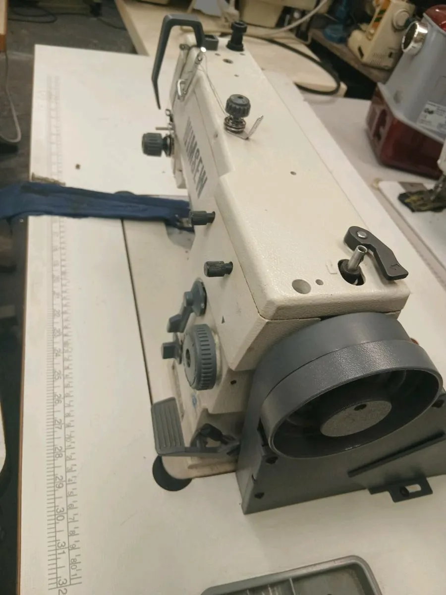 Wimsew W-20U63 Industrial Sewing Machine - Image 2