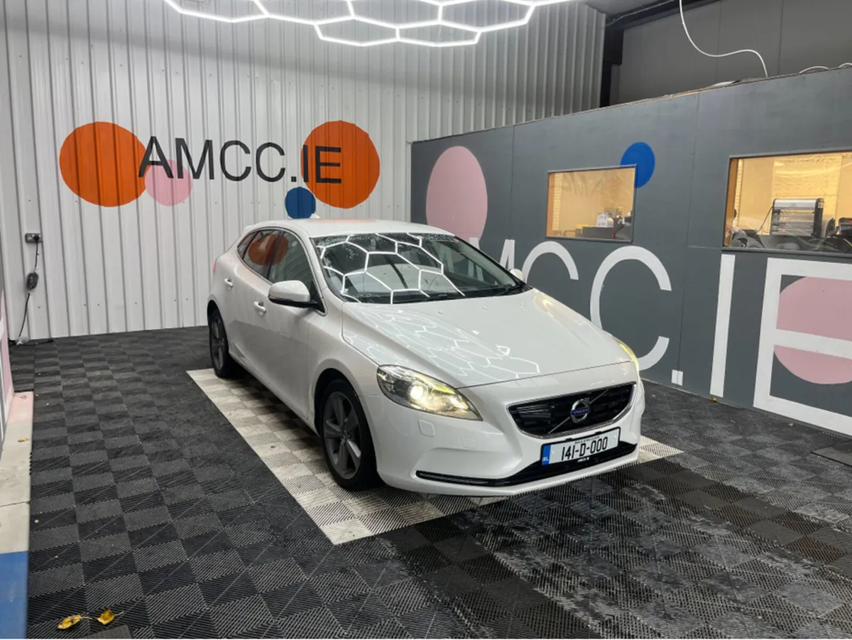 Volvo V40 €11950! 2014 Volvo V40 Automatic T4 1.6 - Image 1
