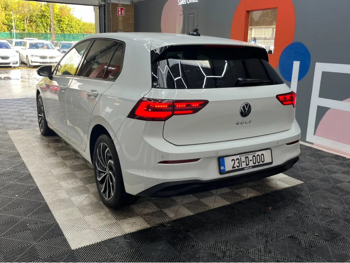 Volkswagen Golf €31950! 2023 VW GOLF 2.0 TDI AUTOM - Image 4