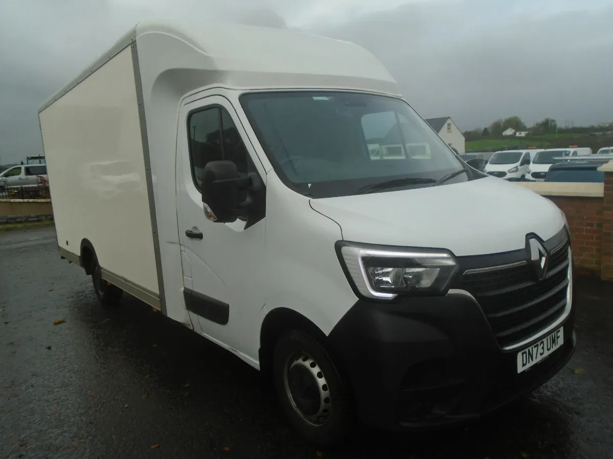 2023 Renault Master LOW-LOADER LUTON - Image 1