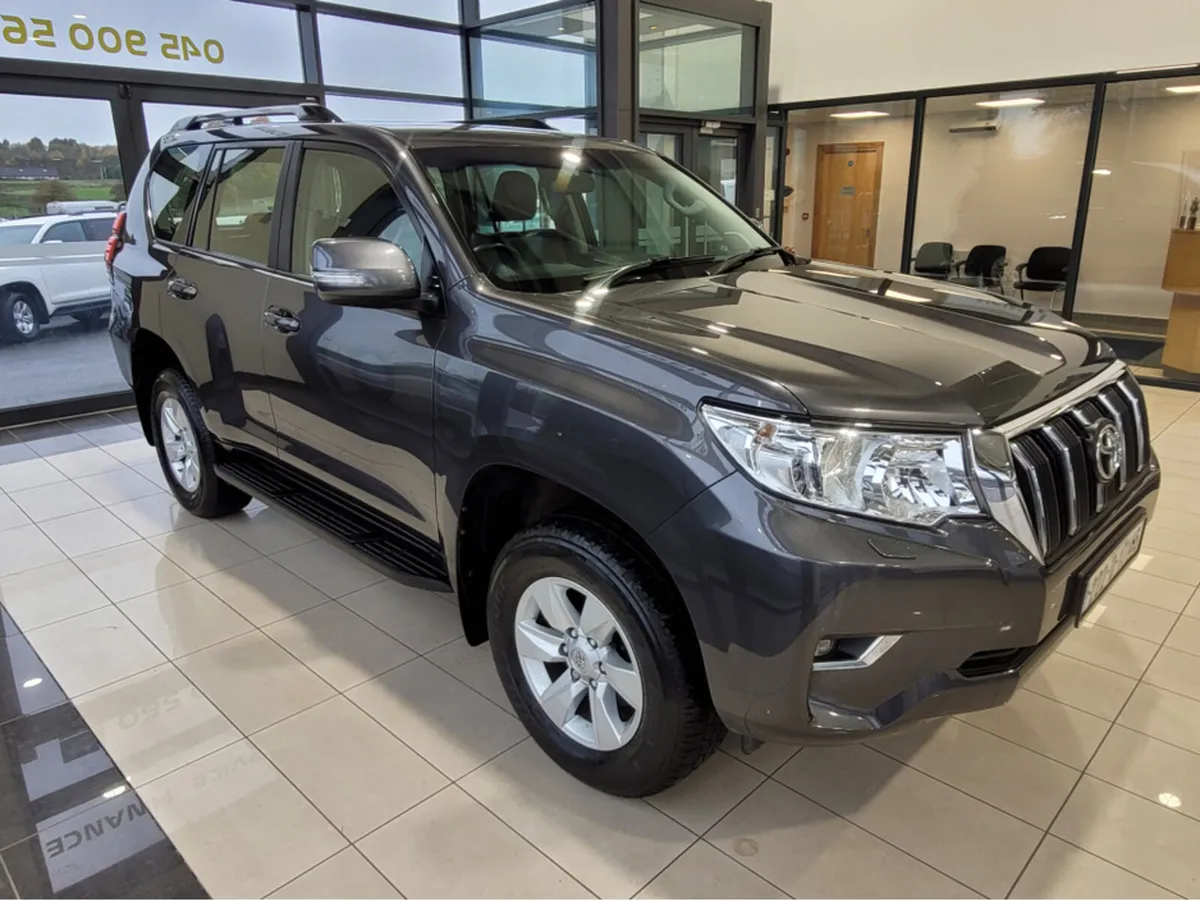 Toyota Land Cruiser 5 Seater BUSINESS LANDCRUISER - Image 2