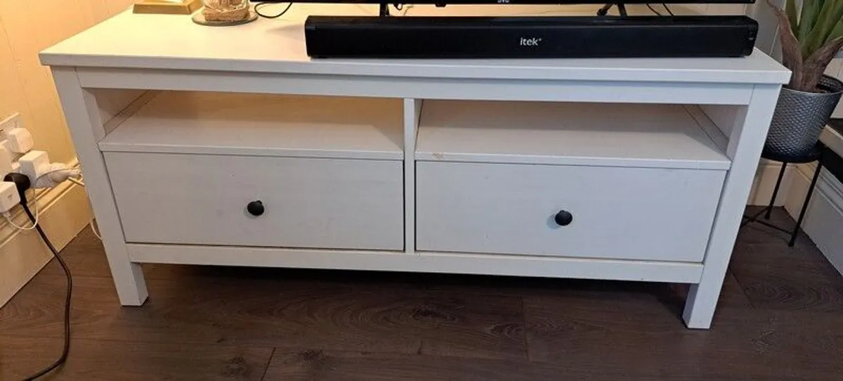 TV bench with drawers - Image 1