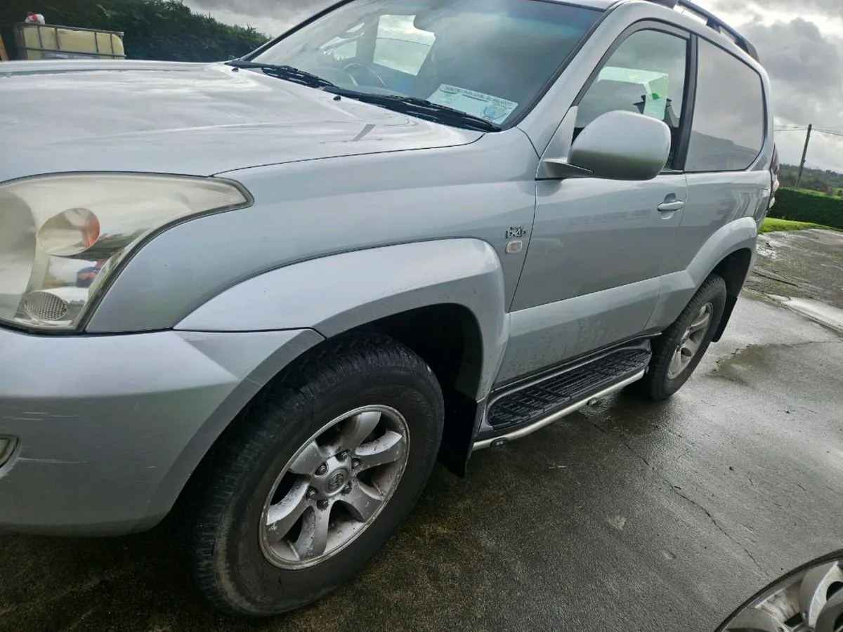 Toyota landcruiser - Image 3
