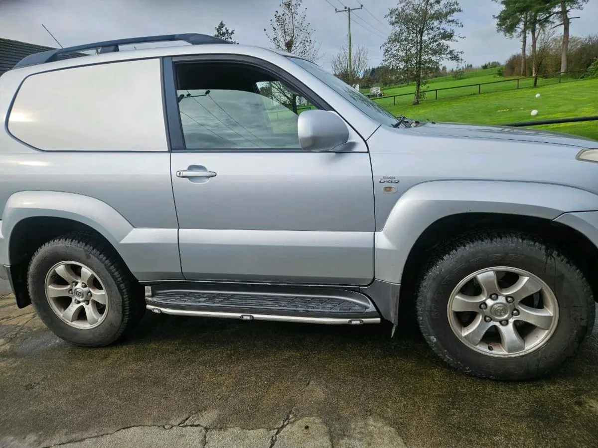 Toyota landcruiser - Image 4