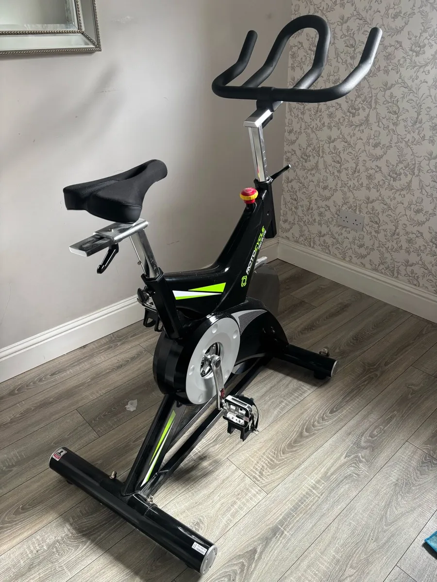 Exercise bike - Image 2