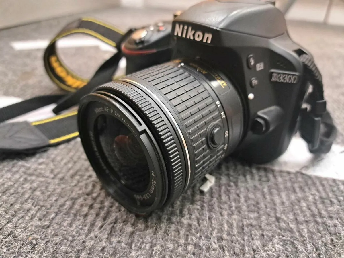CAMERA NIKON D3300 - Image 1