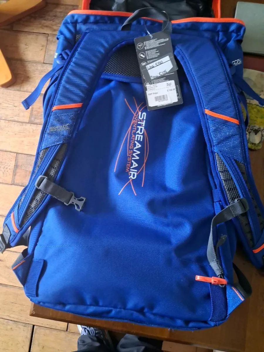 Rucksack /schoolbag - Image 1