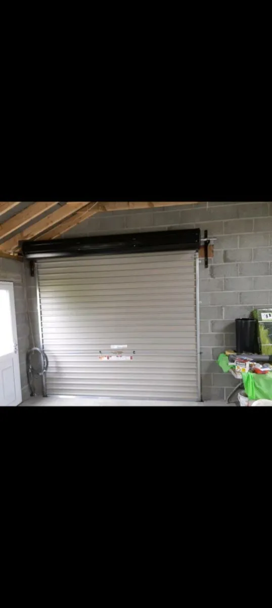 Roller garage door - Image 3