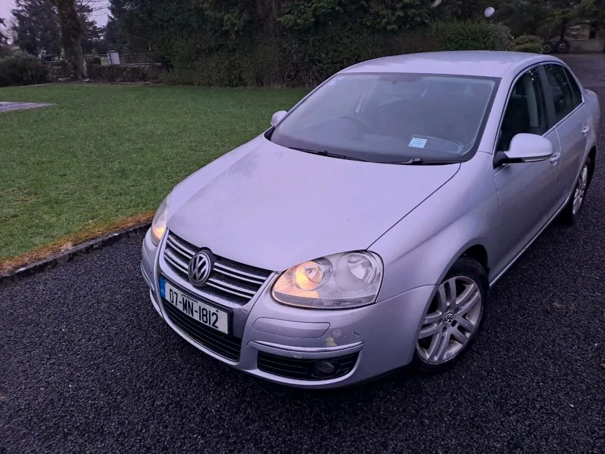 Car - Image 2