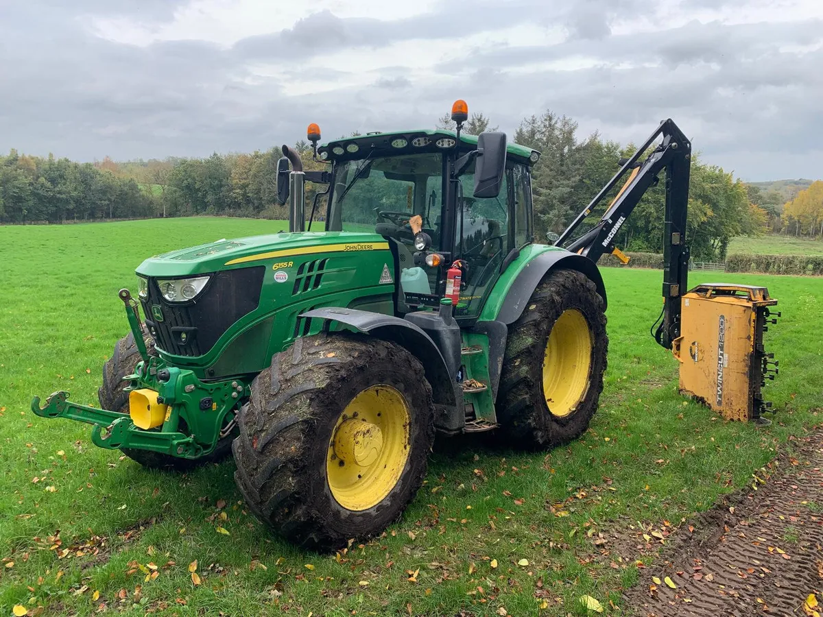 JD 6155R - STRAIGHT FROM HEDGECUTTING ON OUR FARM - Image 1