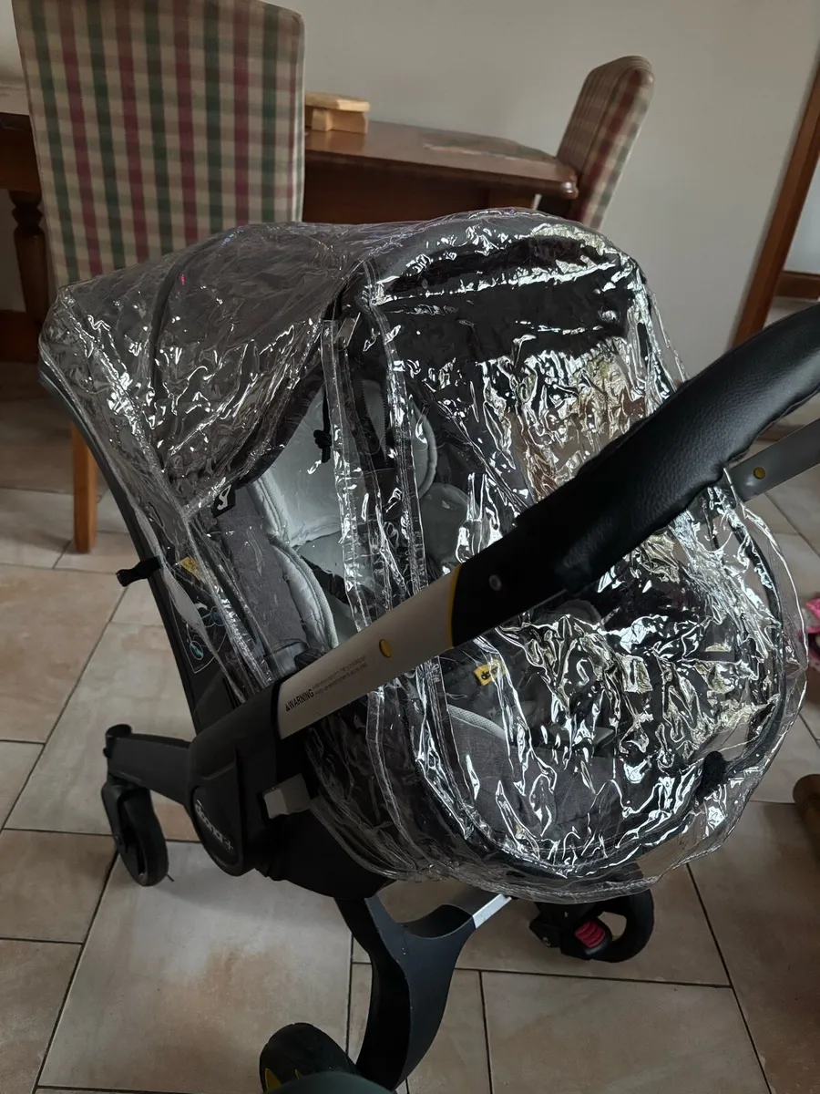 DOONA MAX Baby Carseat Buggy - Image 2