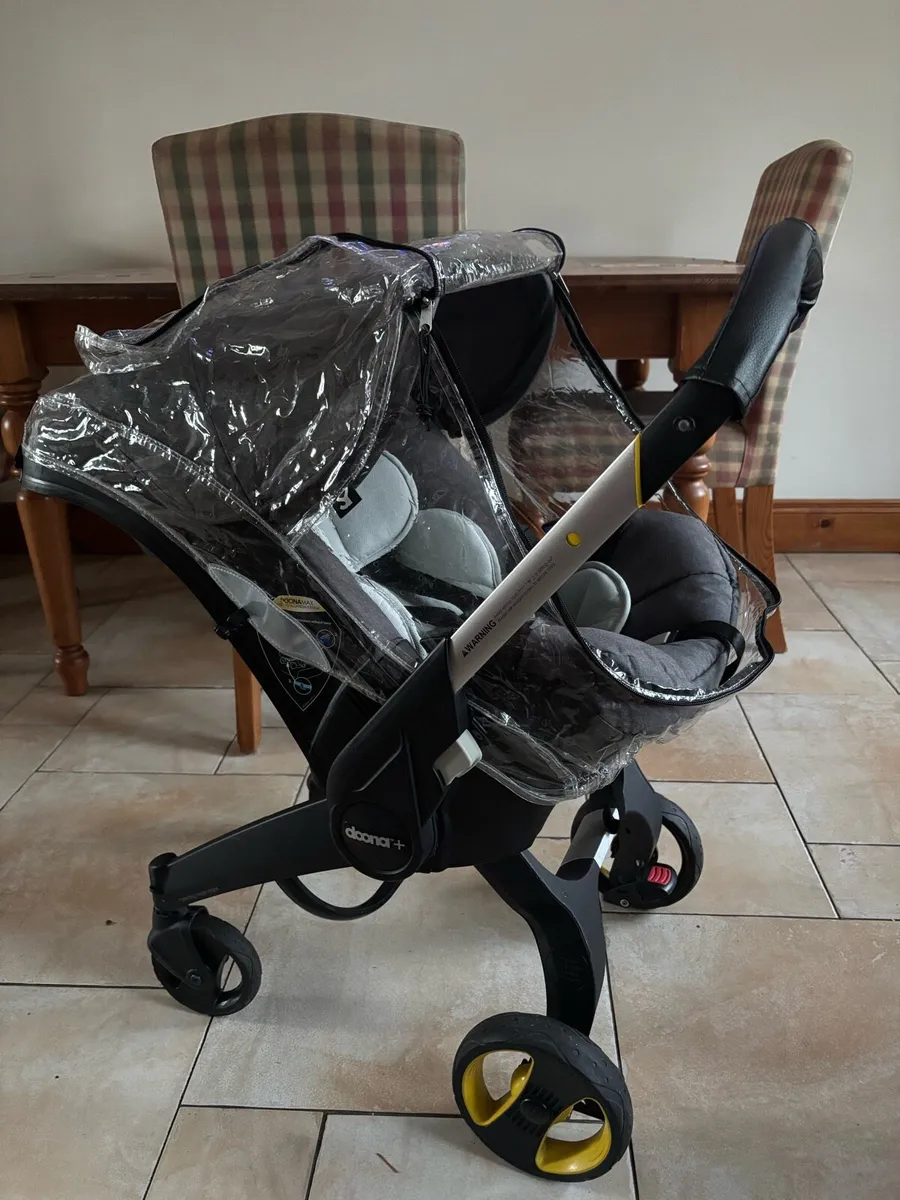 DOONA MAX Baby Carseat Buggy - Image 1