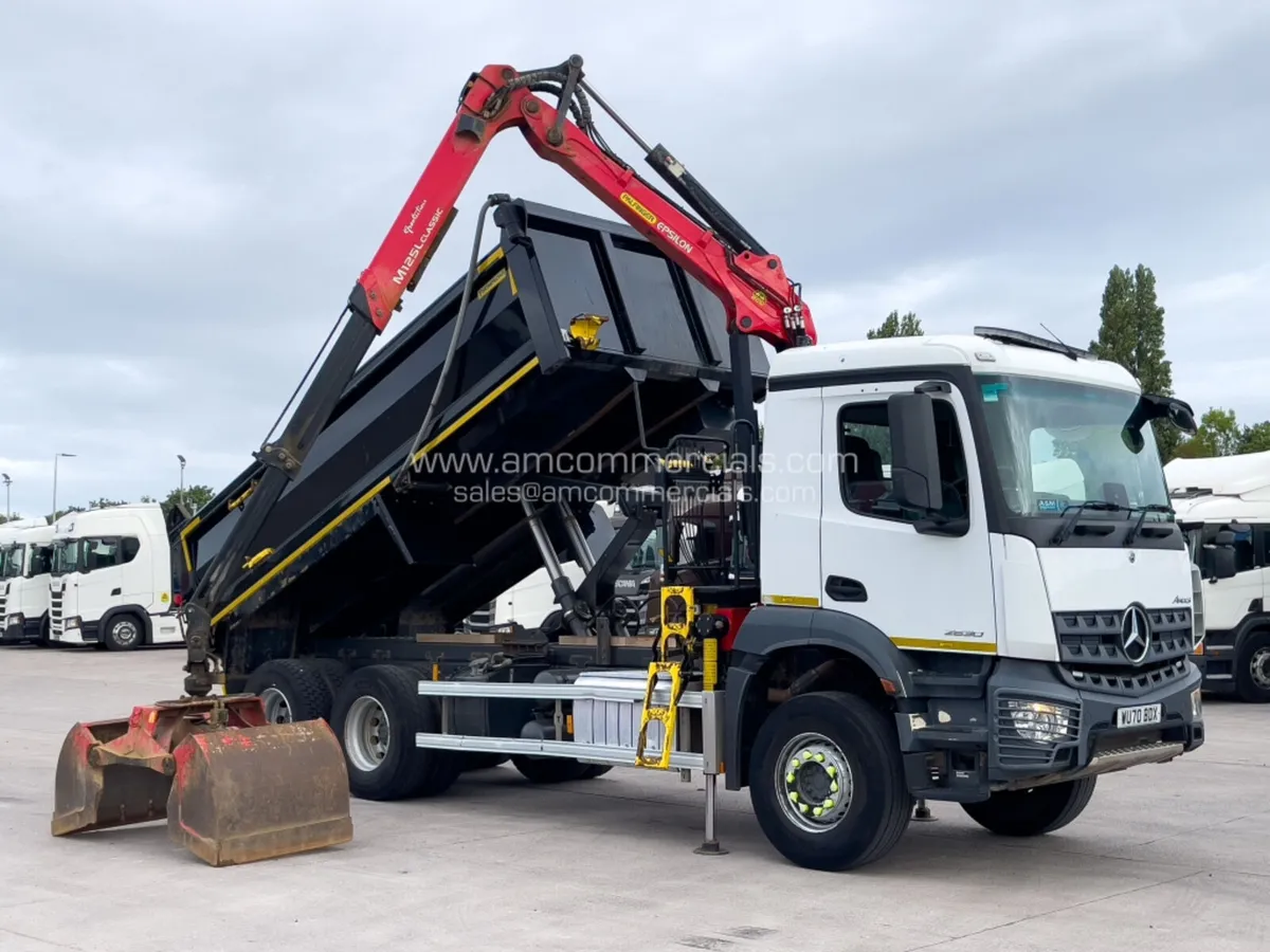 2020 (70) MERCEDES-BENZ AROCS 2630K TIPPER GRAB 6X - Image 1