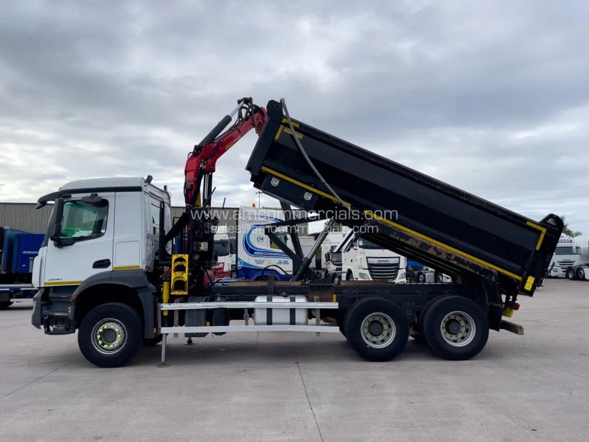2020 (70) MERCEDES-BENZ AROCS 2630K TIPPER GRAB 6X - Image 4