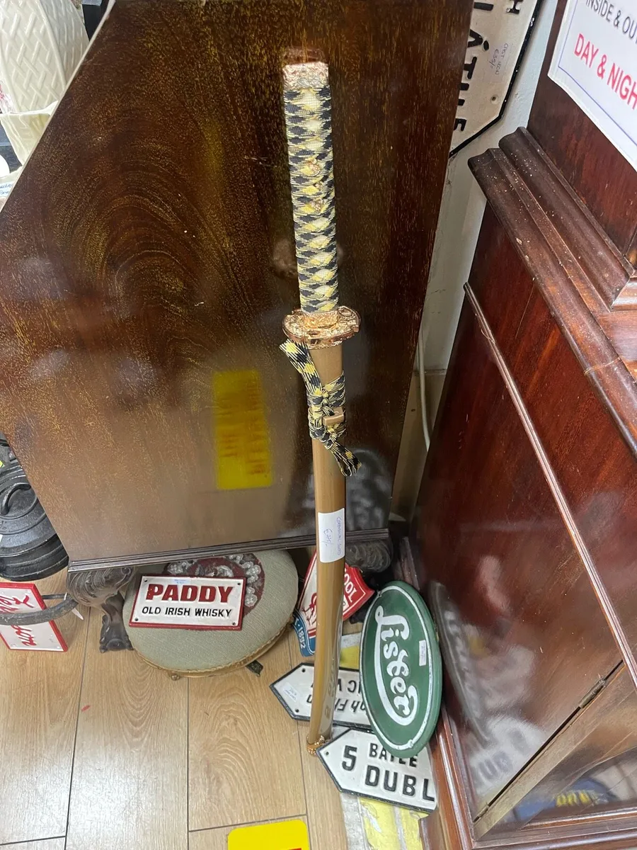 Antiques - Image 3