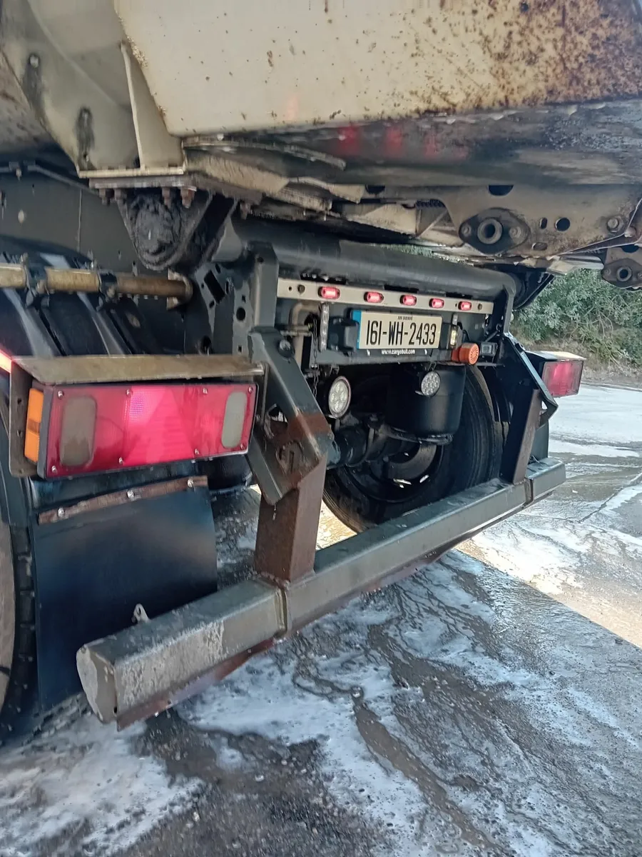Schmitz tipping trailer - Image 4
