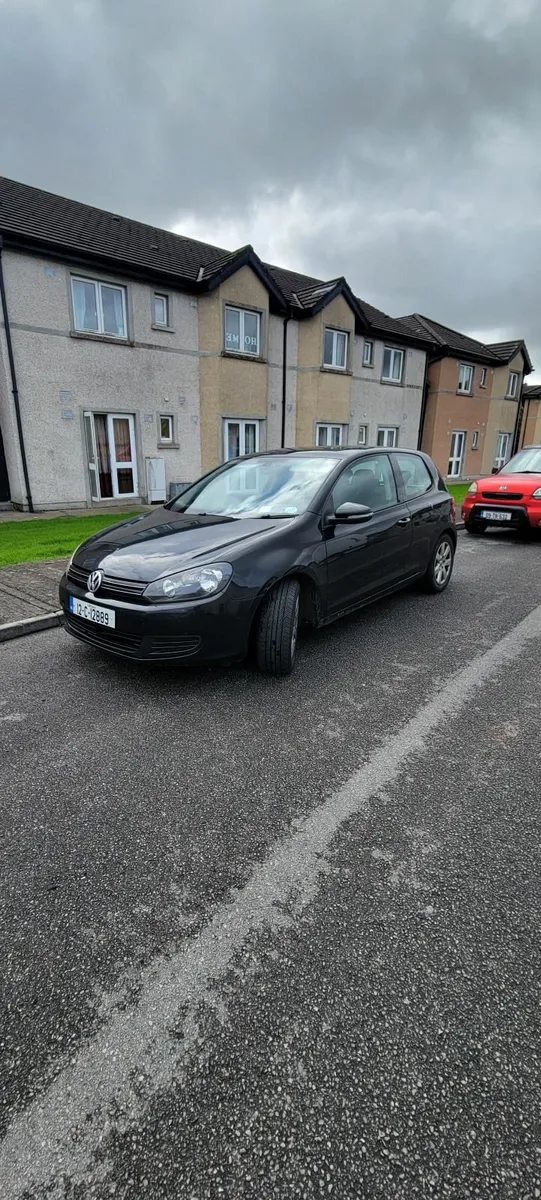 Volkswagen Golf 2012 - Image 1