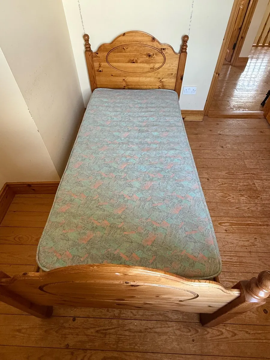 Single 3 foot bed - Image 1