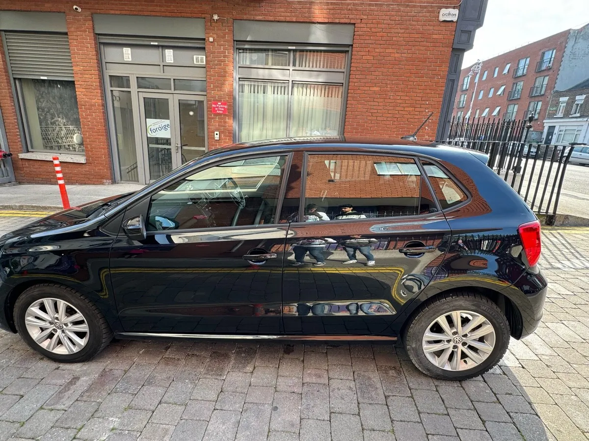 Volkswagen Polo Automatic 2018 - Image 3