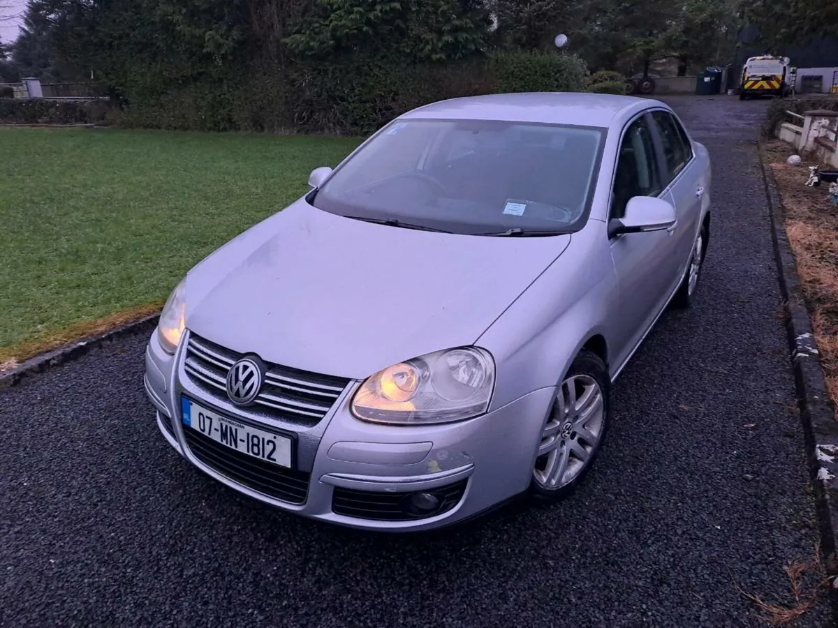 Car - Image 1