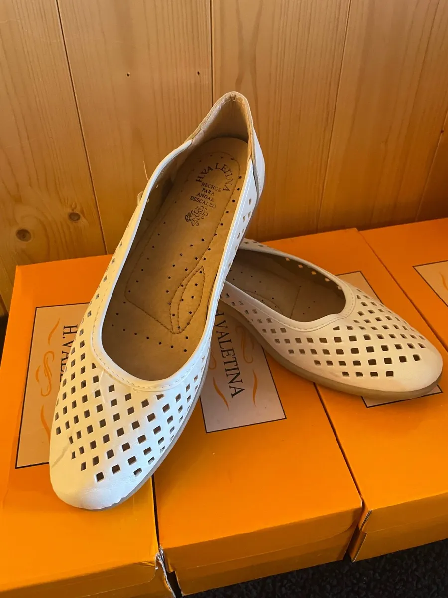Liquidation stock clearance women’s shoes - Image 2