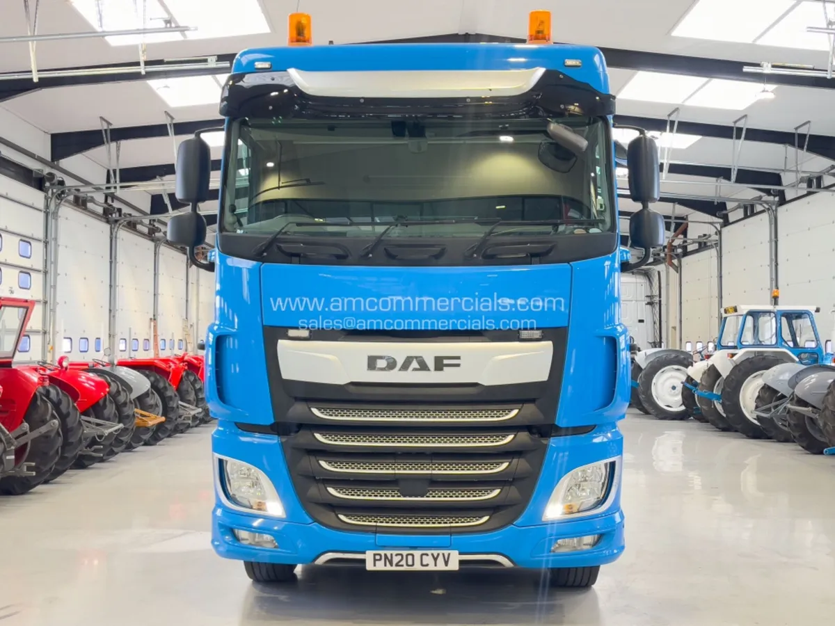 2020 (20) DAF XF 480 SPACECAB 6X2 TAG - Image 2