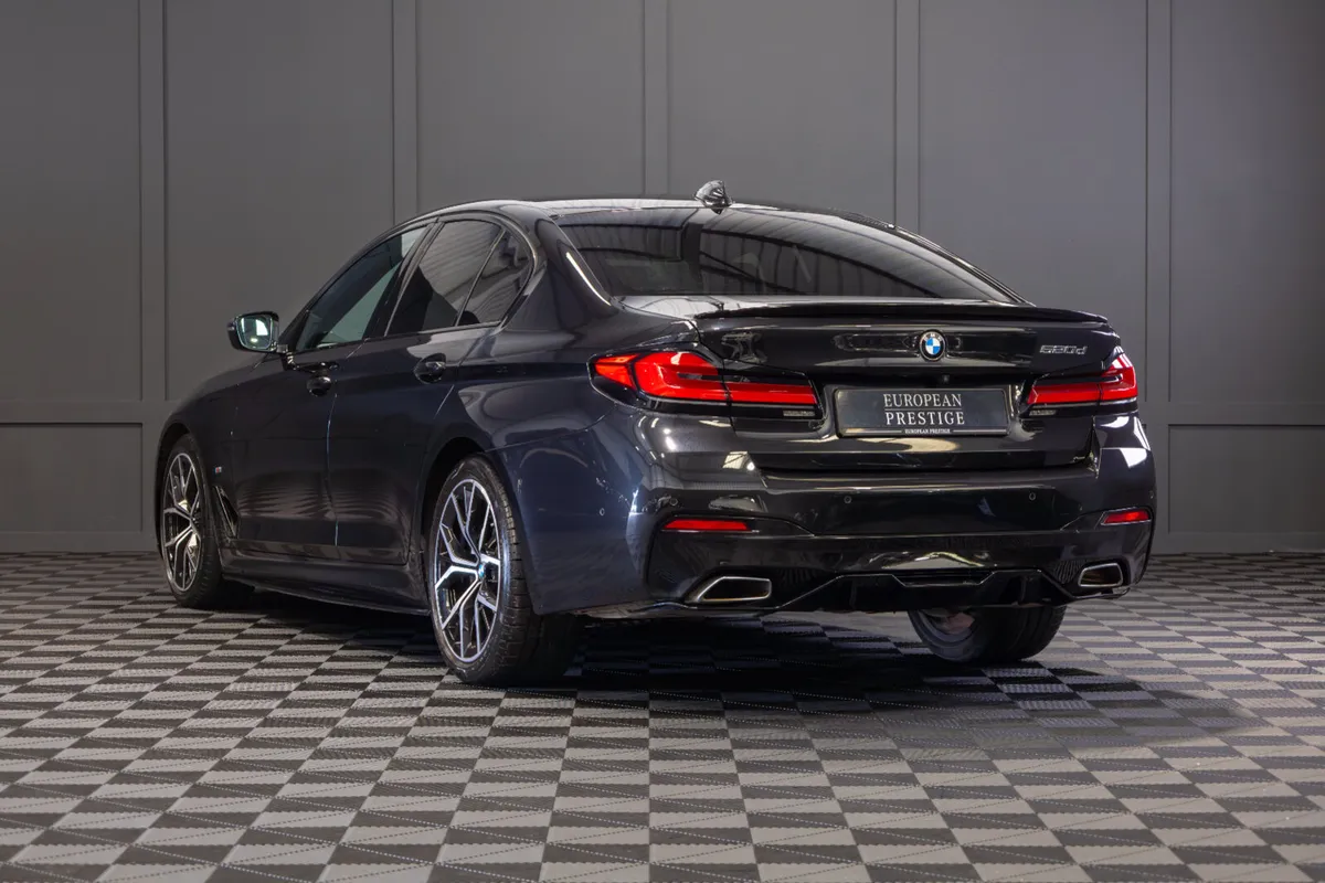 212 BMW 5-Series 520d M-Sport - Image 4