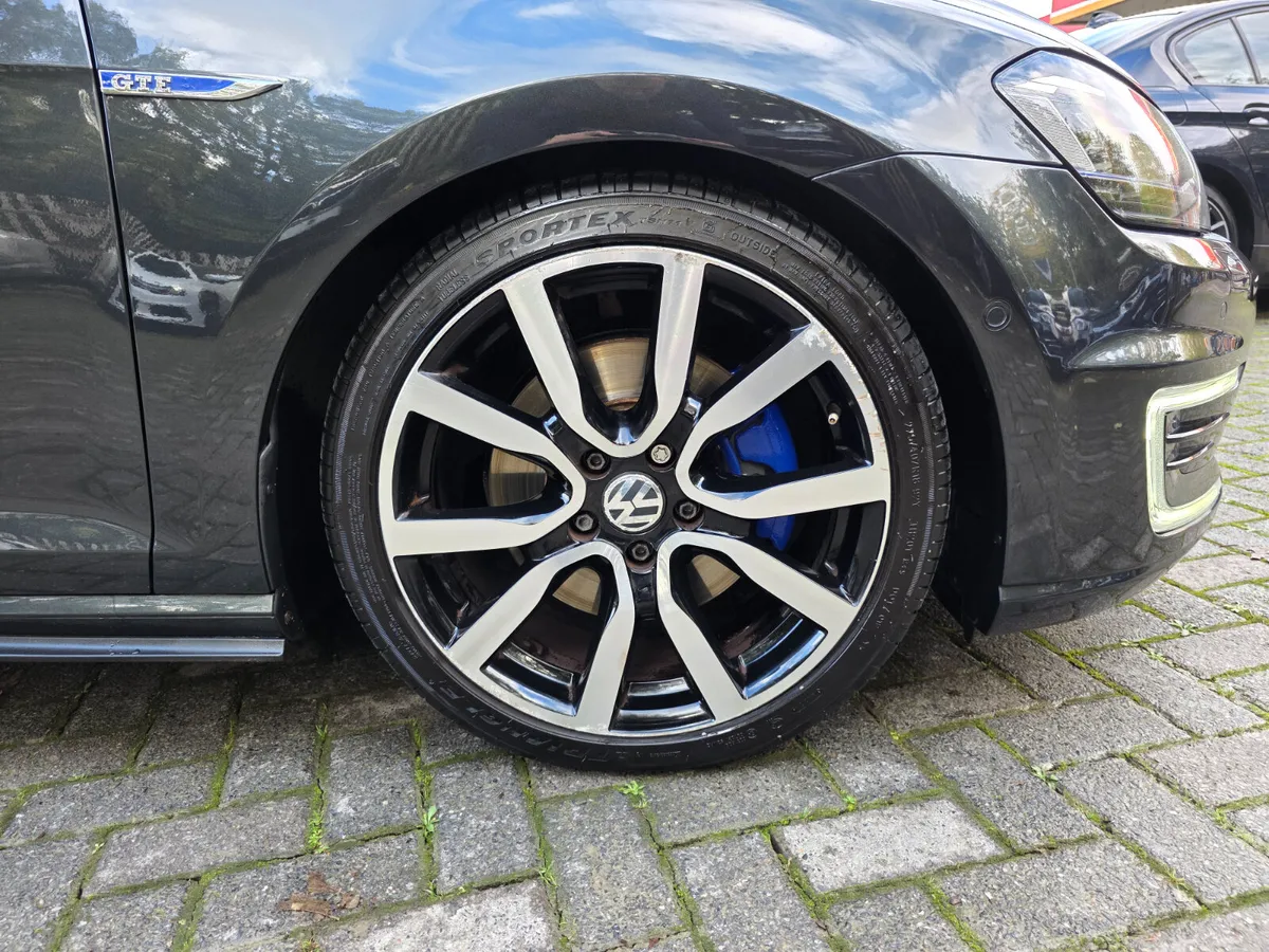 2015 VOLKSWAGEN GOLF 1.4 GTE DSG PHEV. - Image 4