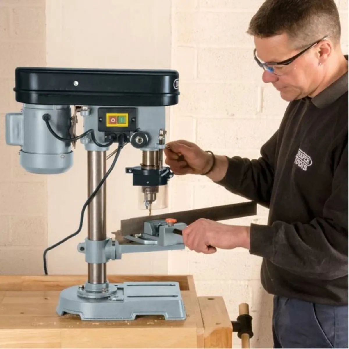 Draper 230V Draper Storm Force® 5 Speed Bench Dril - Image 2