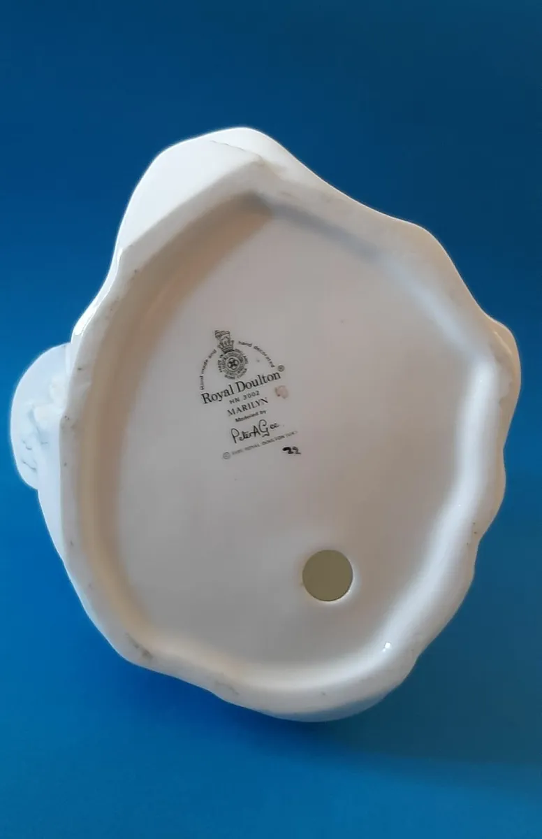 Royal Doulton - Image 4