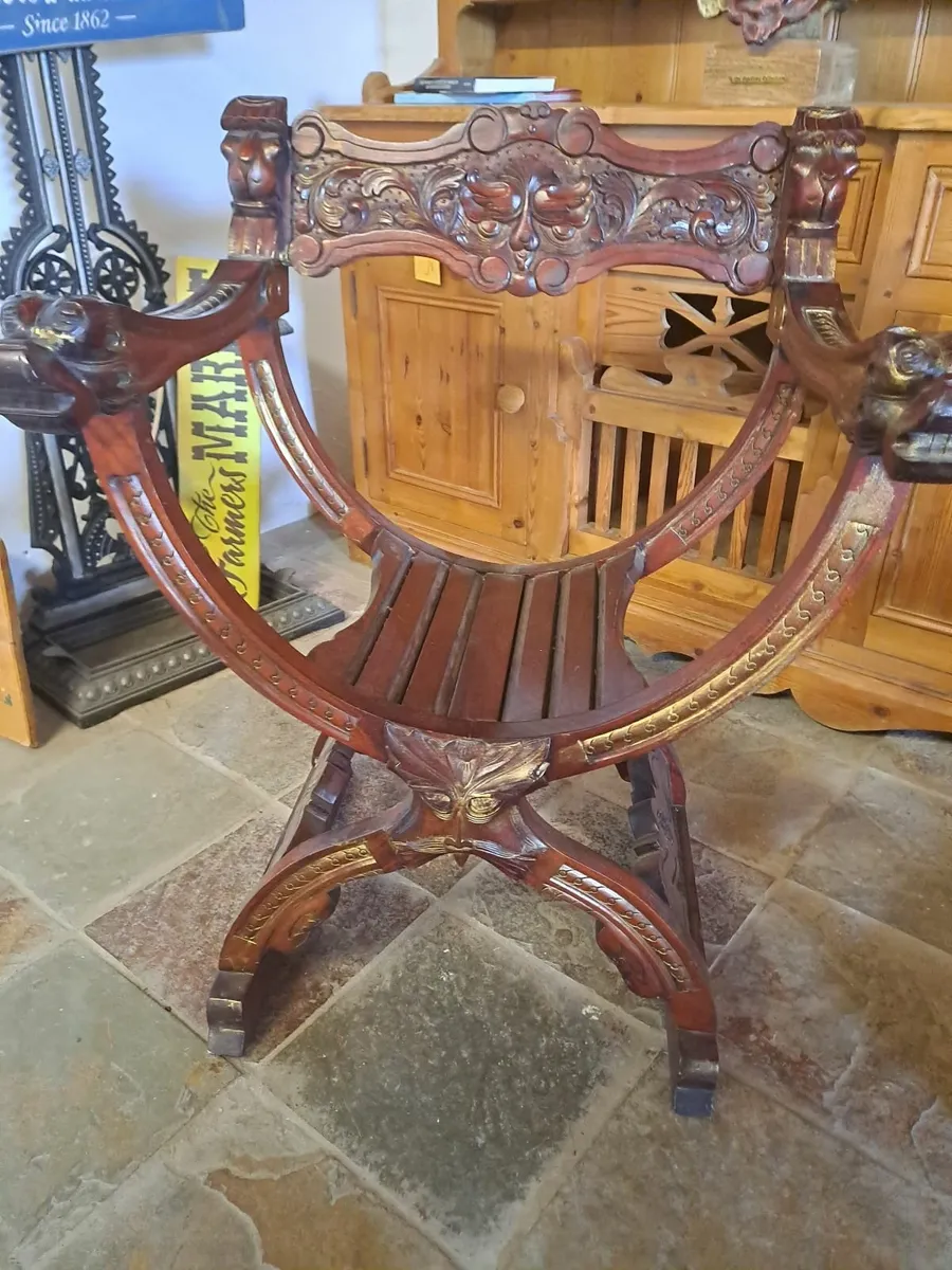 Pair vintage Italian savonarola chairs - Image 2