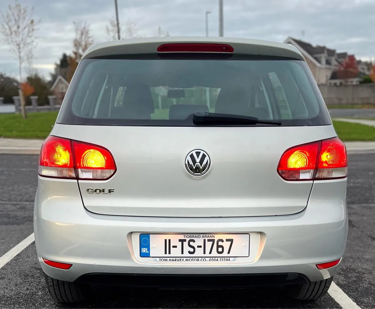 Volkswagen Golf 2011, 1.2 petrol, new NCT. - Image 2