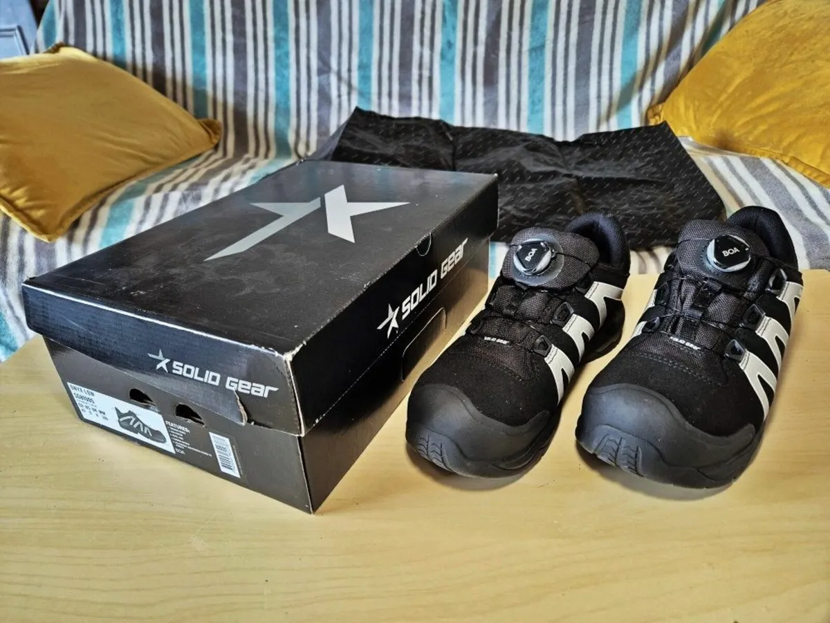 SNICKERS Solid Gear S3  safety work trainers, NEW - Image 1
