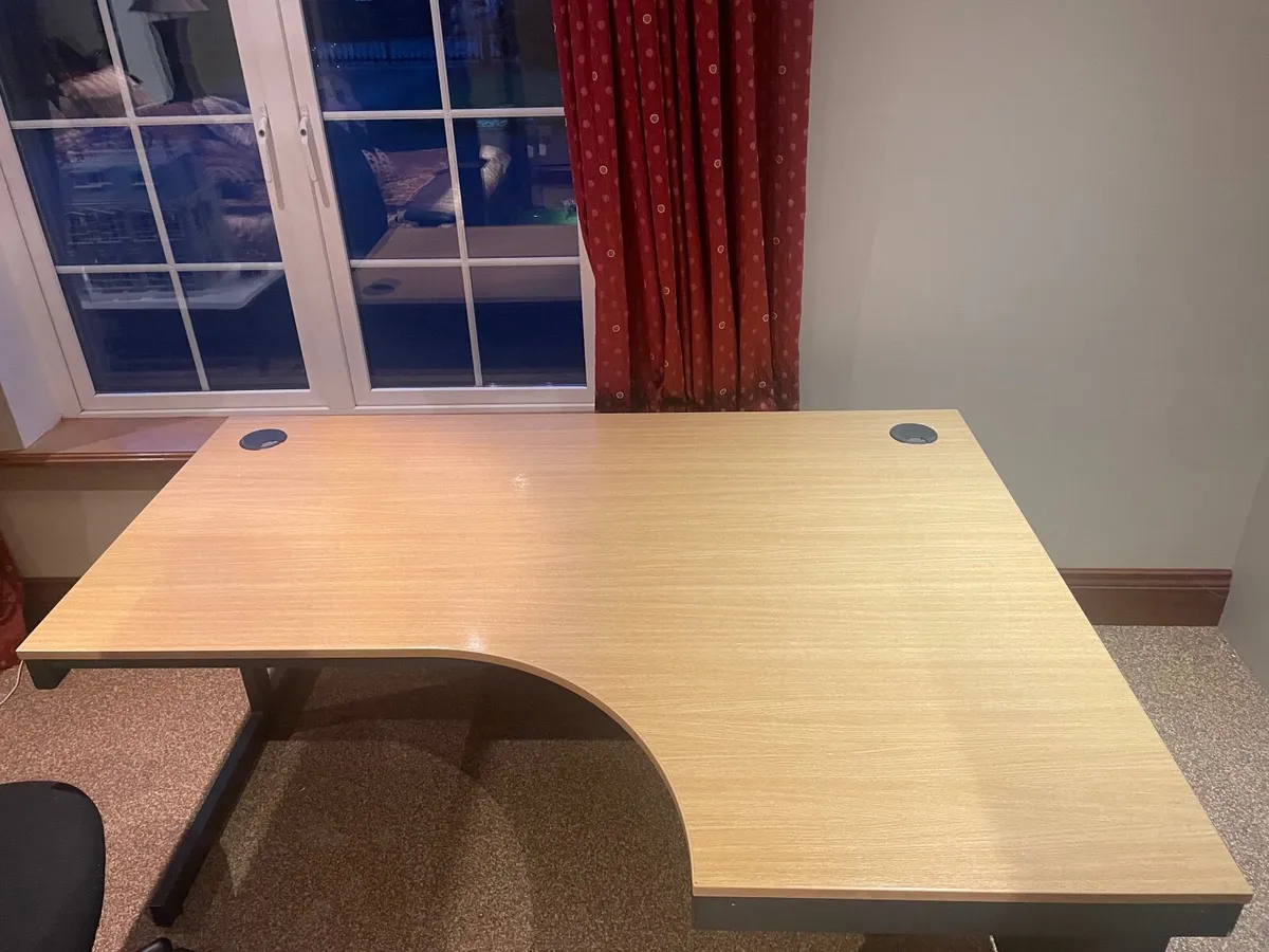 Office Desk - Image 2