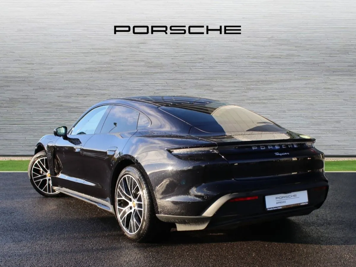 Porsche Taycan Taycan - Image 3