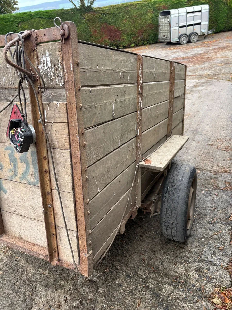 Trailer - Image 4