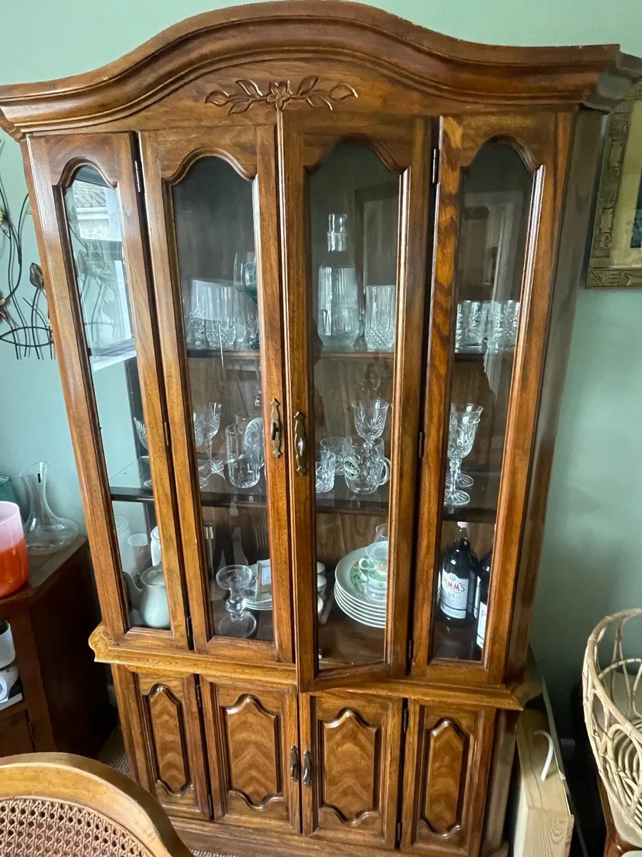 Dark Wood Dresser/Drinks Cabinet - Image 2