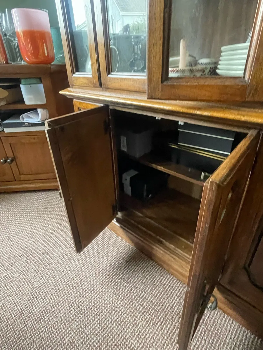 Dark Wood Dresser/Drinks Cabinet - Image 4