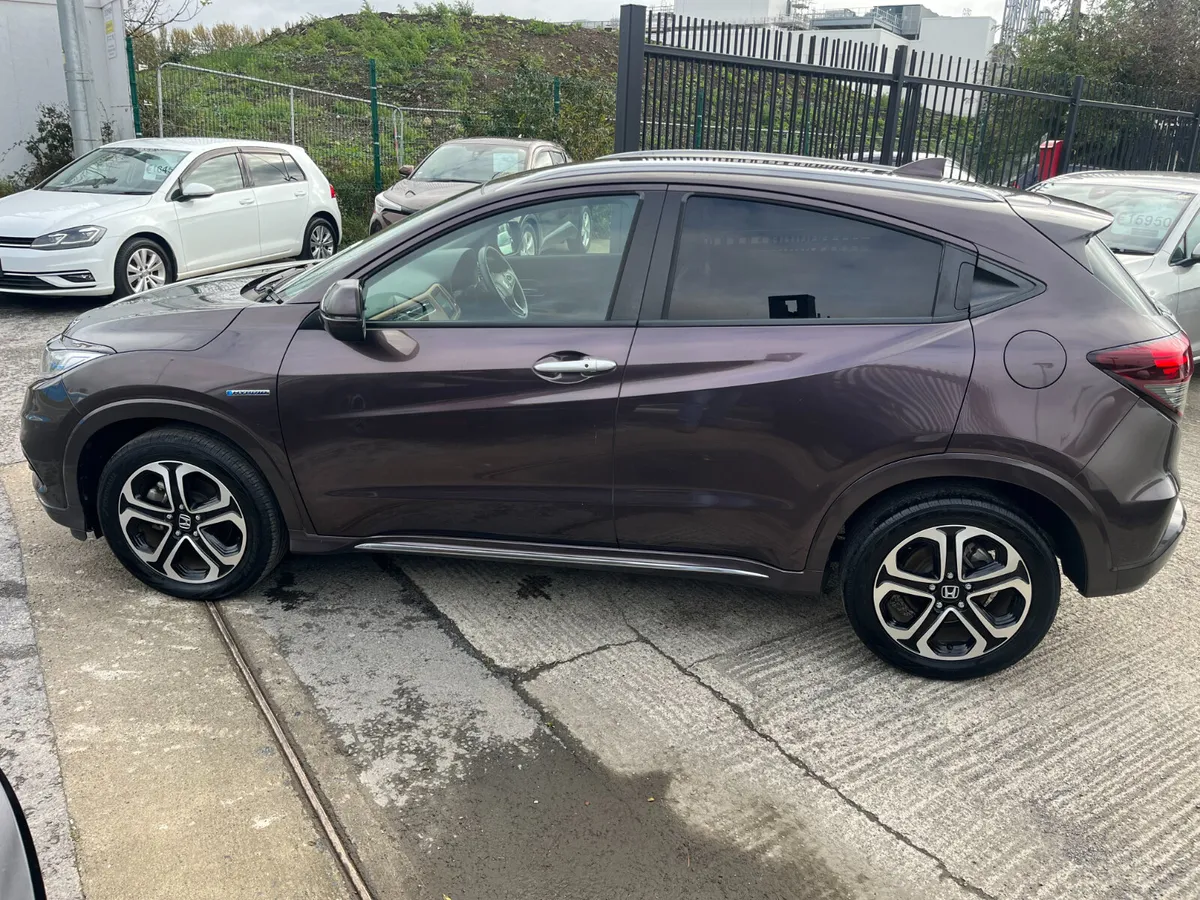 HONDA HRV 2020, 1.5 HYBRID AUTO LOW KMS HIGH SPEC - Image 4