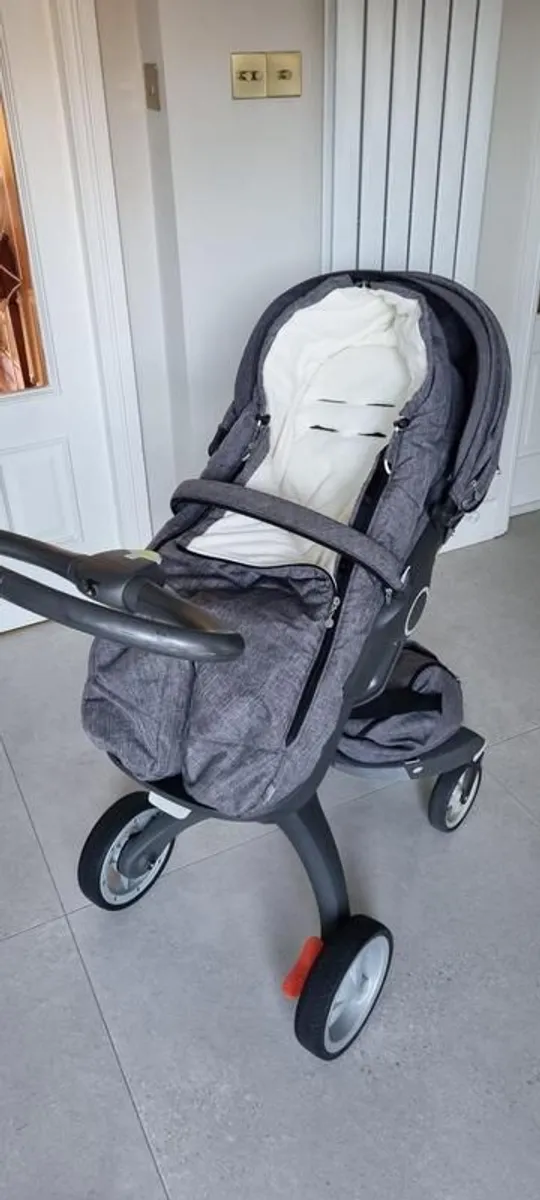 Stokke Xplory Travel System Bundle In Grey Melange - Image 1