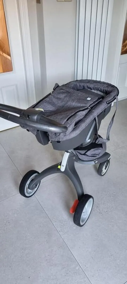 Stokke Xplory Travel System Bundle In Grey Melange - Image 3