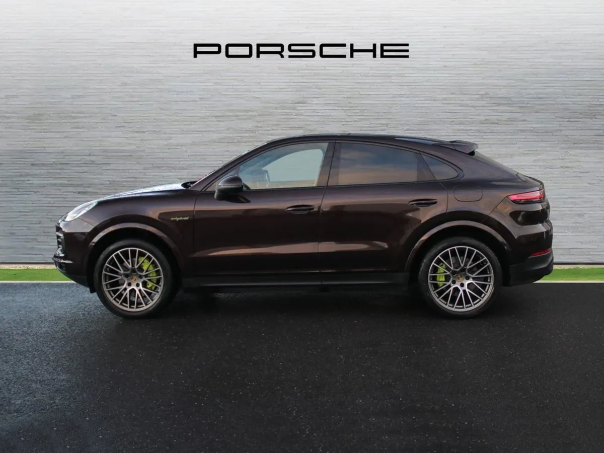 Porsche Cayenne 3.0 V6 Platinum Edition 4WD Auto - Image 4