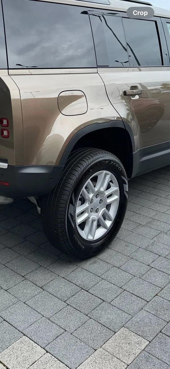 Land Rover Alloy Wheels - Defender 110 - Image 1