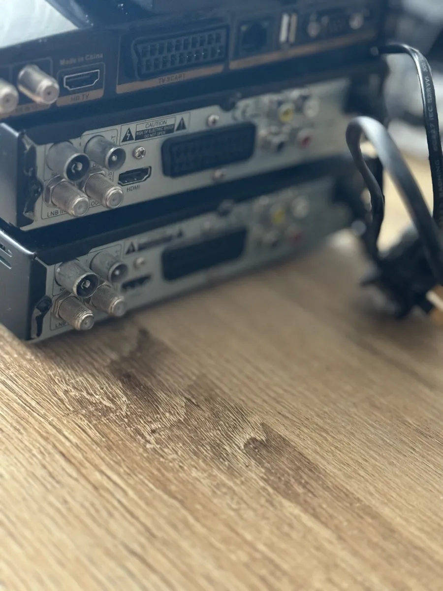 Satellite combi boxes - Image 1