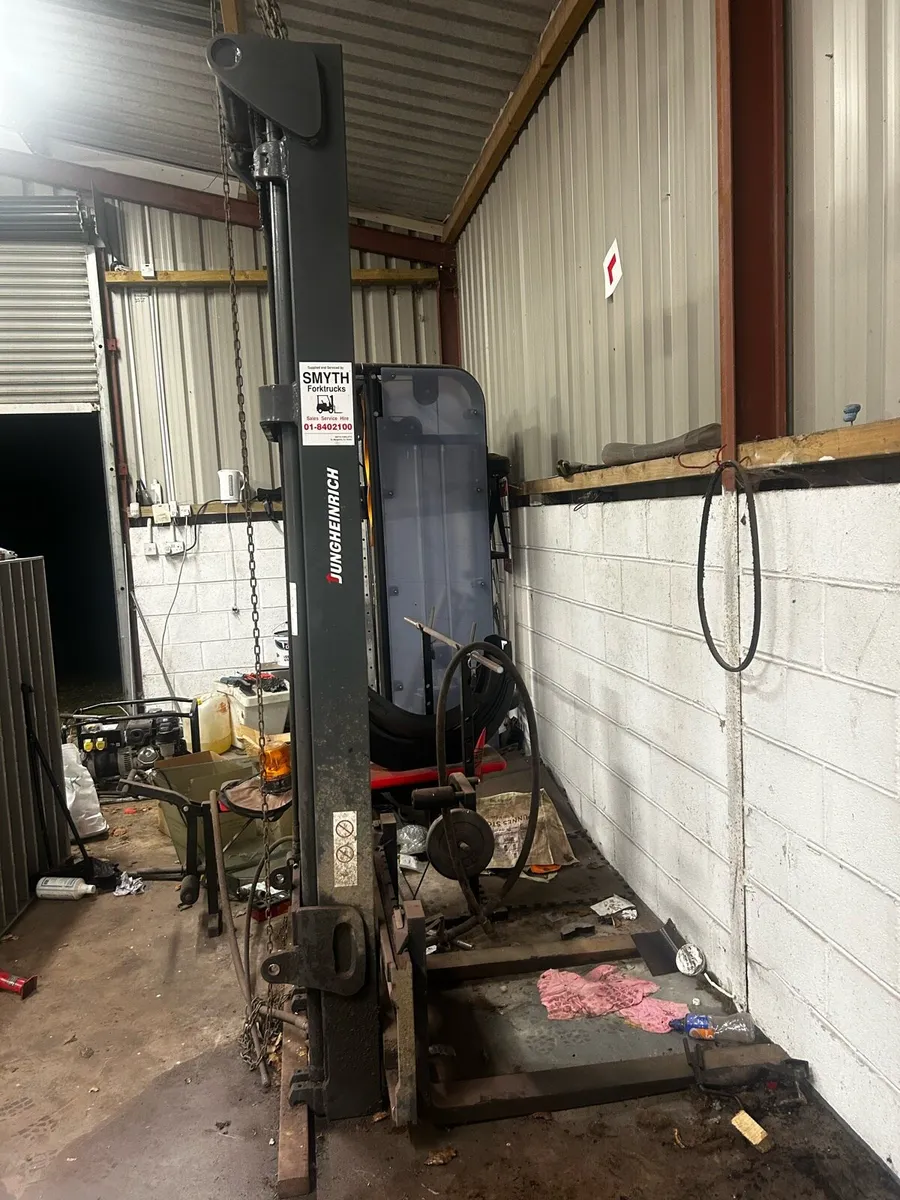 Forklift mast - Image 3