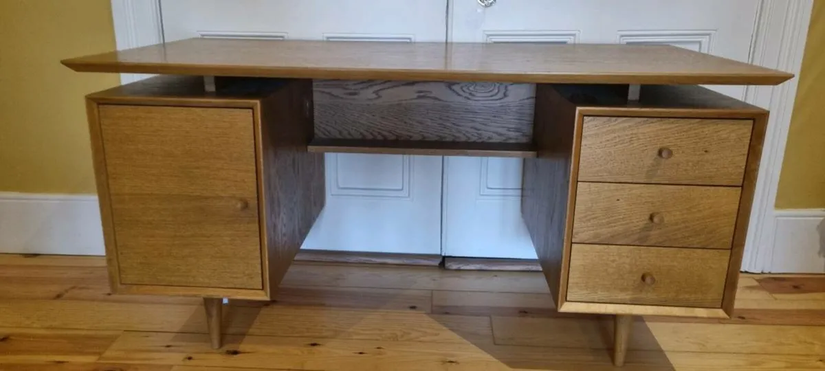 Mid- century style wood desk - Image 2