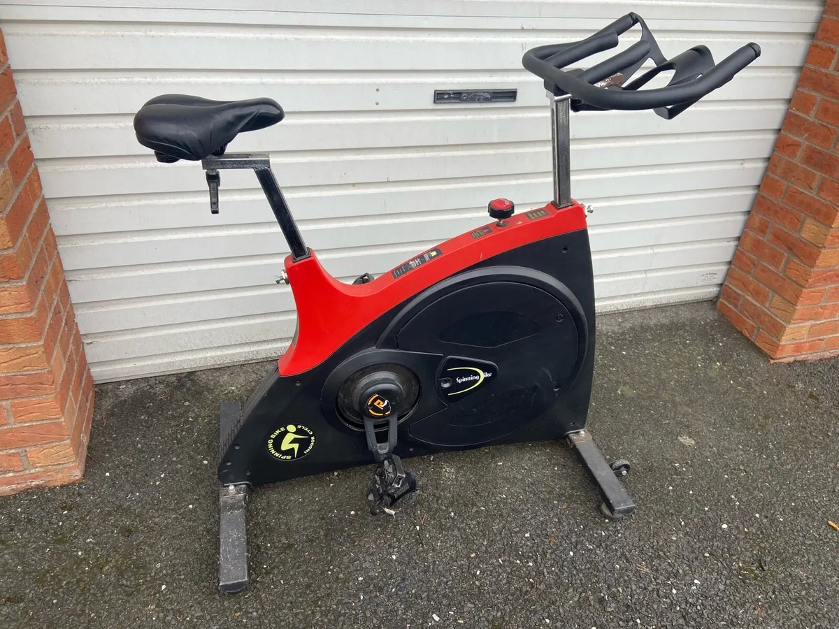 Spin bike - Image 1